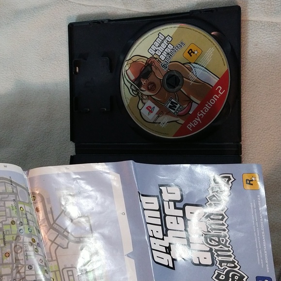 Play Station 2 (PS2) Grand Theft Auto Rated "M" Video Game - Picture 6 of 10
